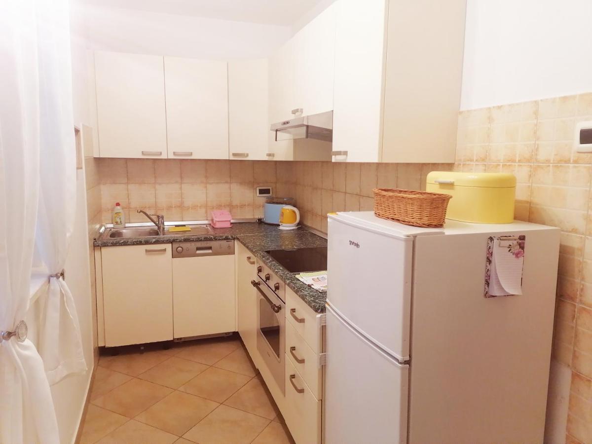 Dairos Apartment Mali Losinj Bagian luar foto