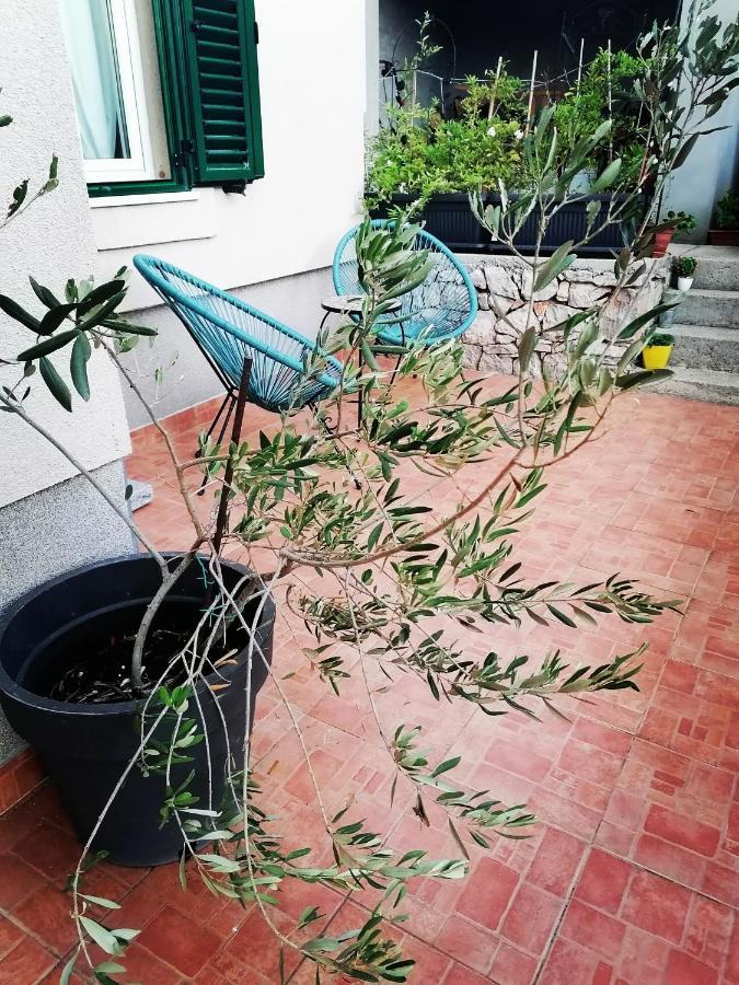 Dairos Apartment Mali Losinj Bagian luar foto