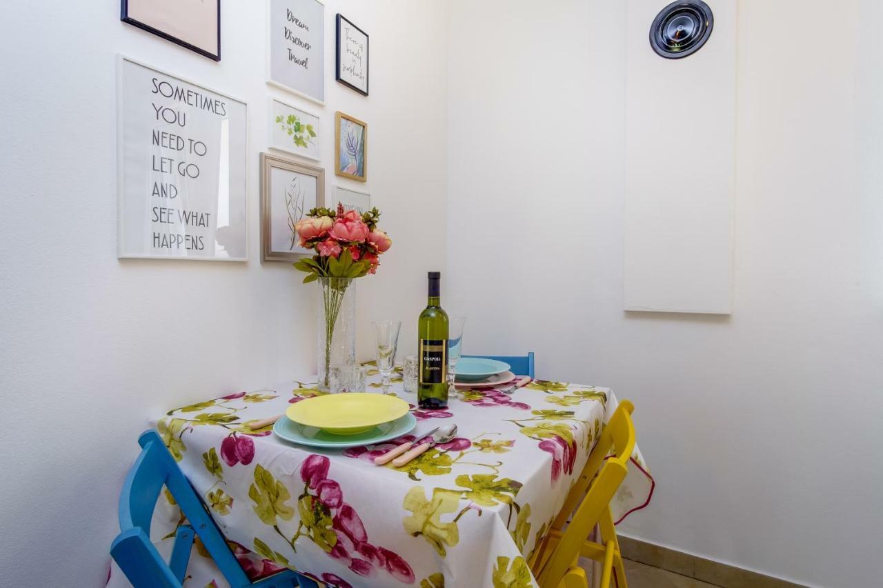 Dairos Apartment Mali Losinj Bagian luar foto