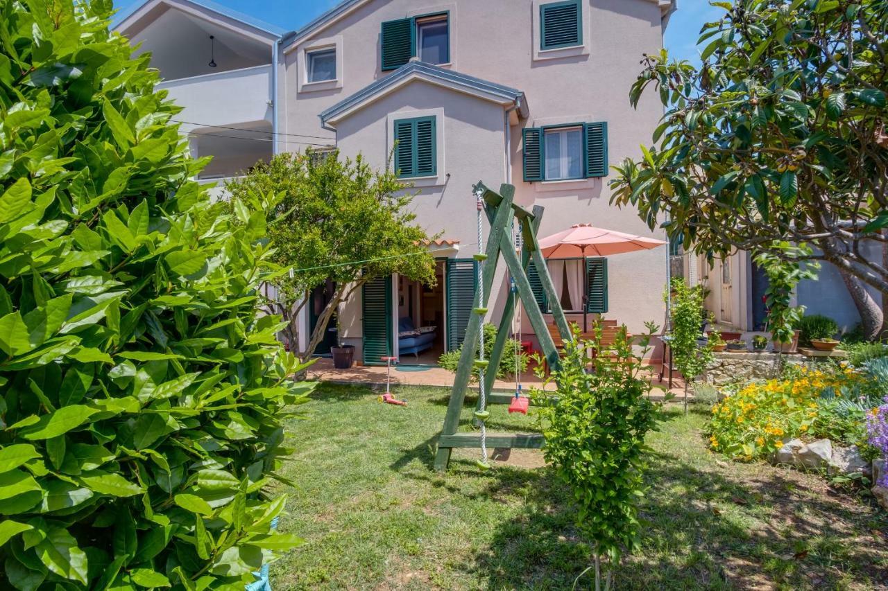 Dairos Apartment Mali Losinj Bagian luar foto